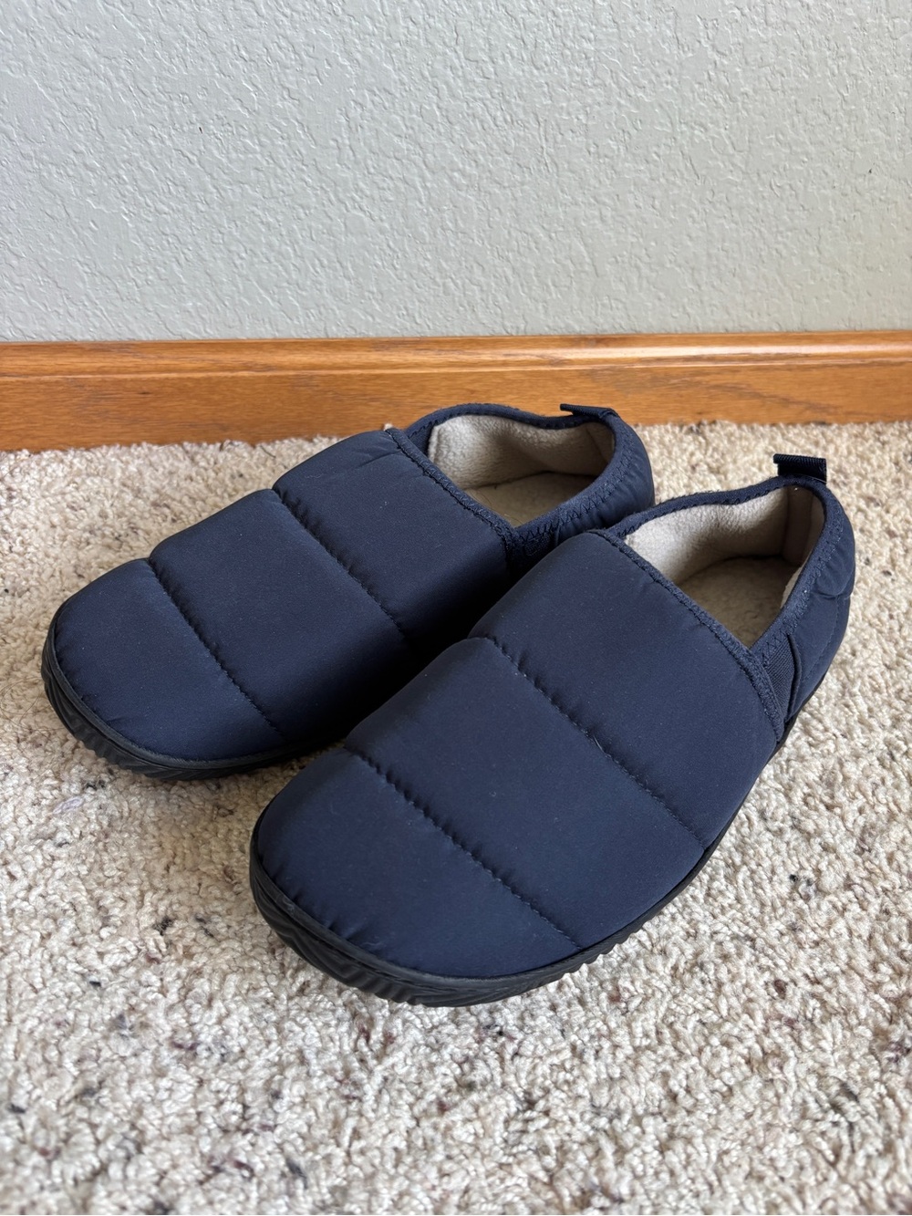 isotoner Quilted Slip-On Shoes in Navy Blue men’s U.S. 8-9